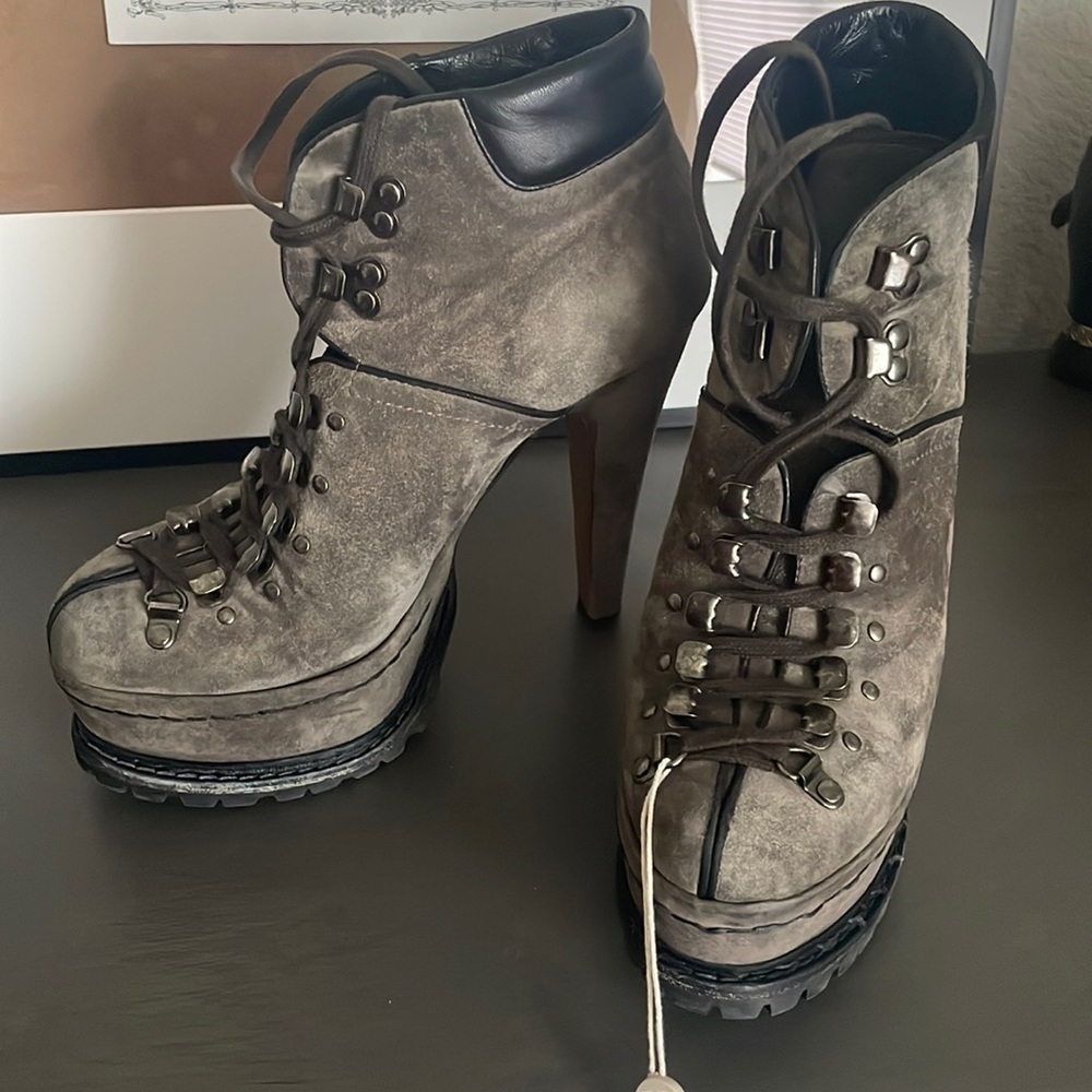 Alaia ankle boots-combat boot